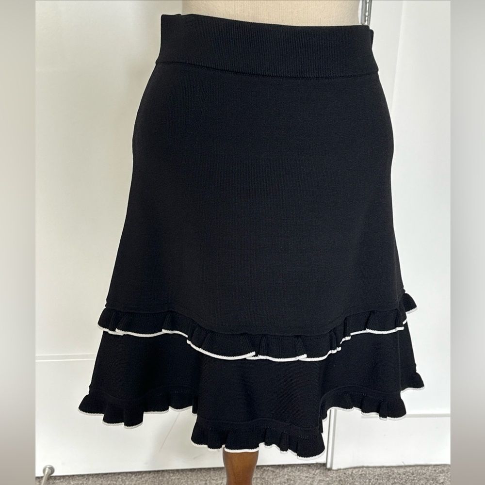MICHAEL Michael Kors Black Ruffled Hem Mini Skirt Womens Size Small - Picture 5 of 12